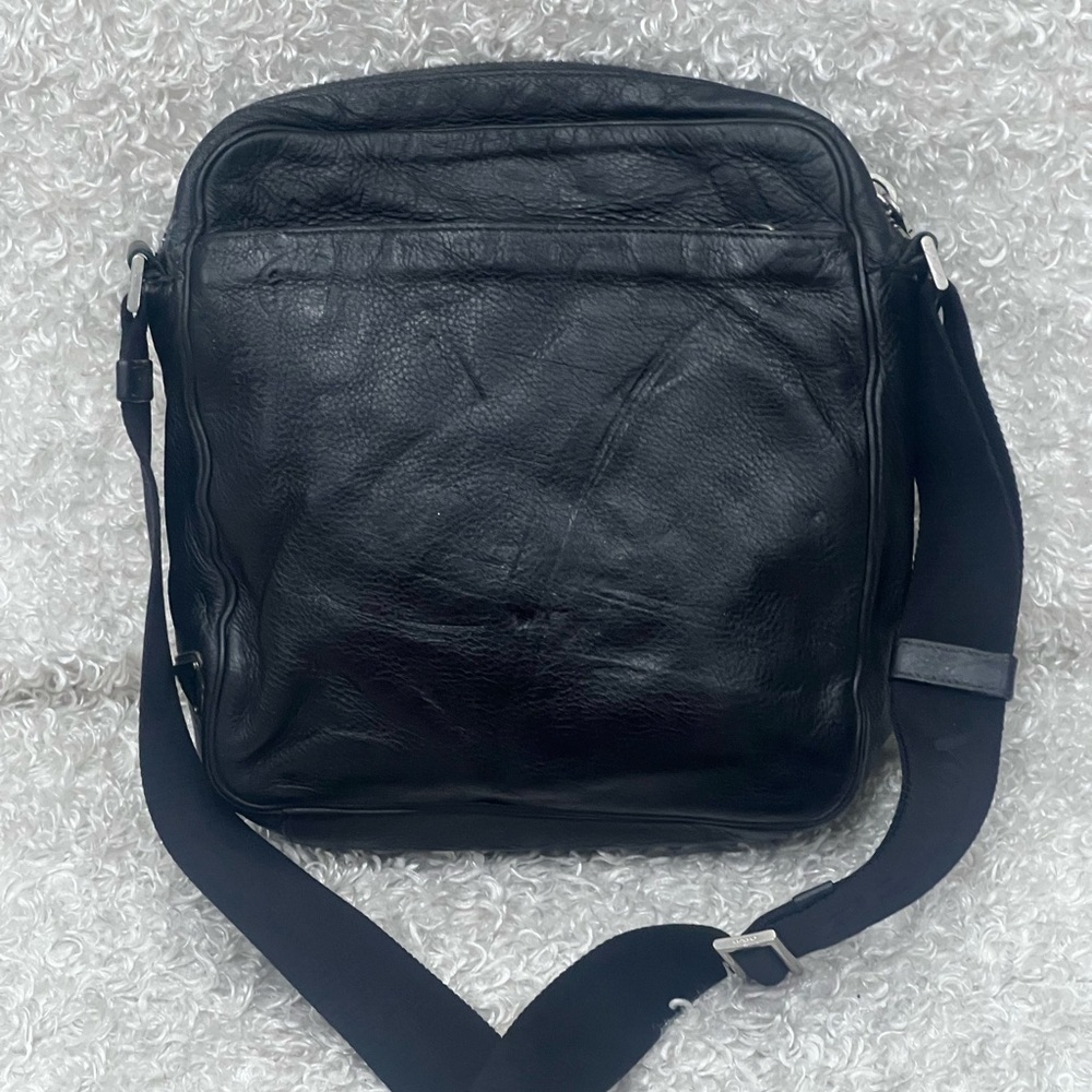 Prada Vitello Daino crossbody bag - Picture 5 of 16